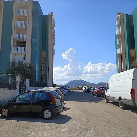 Appartamento Via Riccardo Lombardi 29 Olbia Kültér fotó